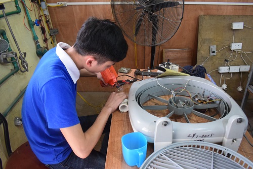 sua-chua-dien-dan-dung-tai-nha-gia-re